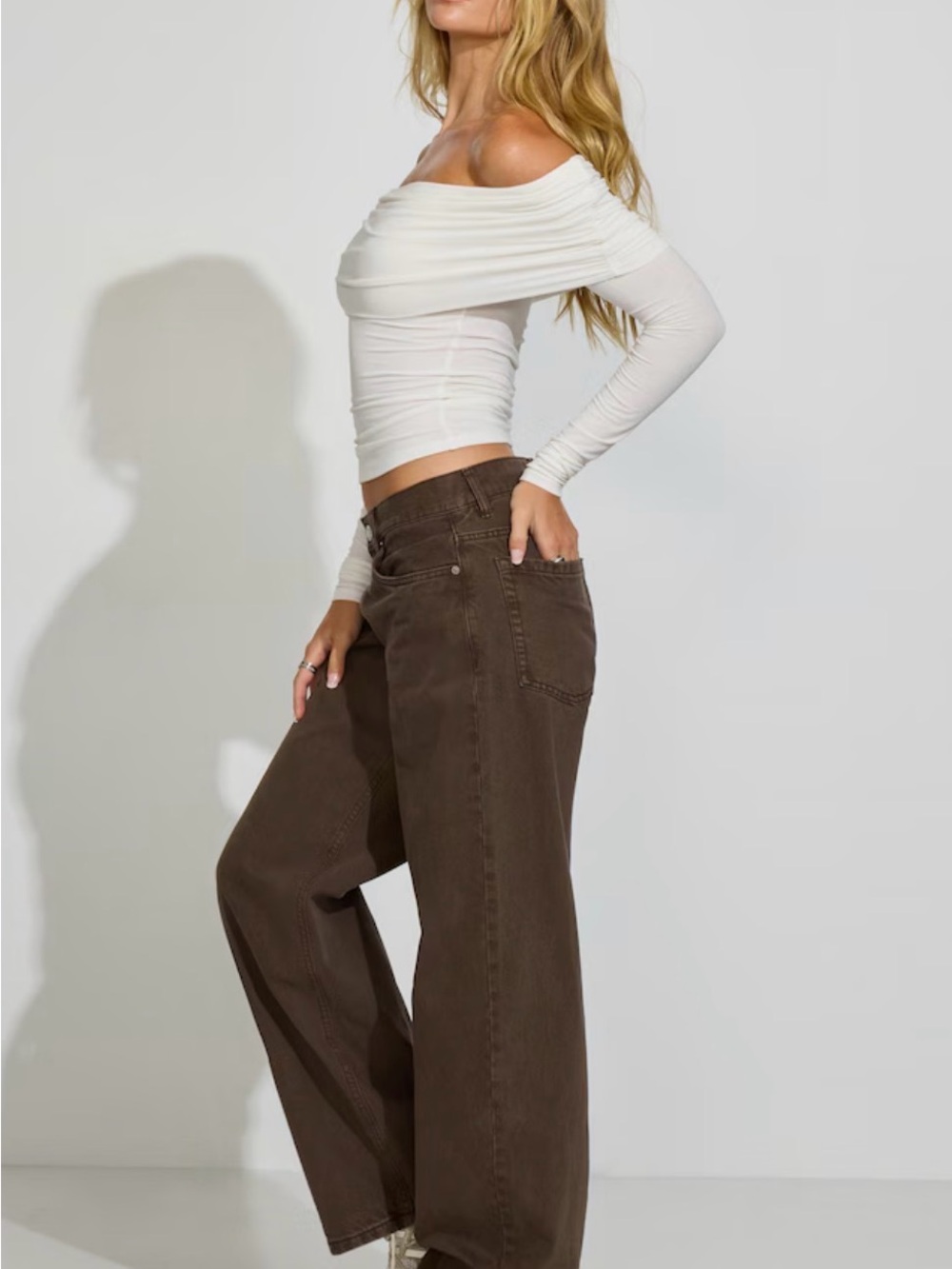 Garage low rise baggy pants. Diesel brown